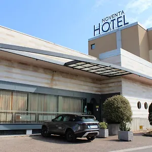 Hotel Noventa